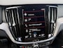 Volvo V60 T6 398PK Recharge Ultra Dark| Panodak| 360Camera| Head-Up| AWD