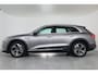 Audi E-tron 55 quattro Business edition 95 kWh | SOH 90% | 20 inch | Stoelverwarming | Camera | Climate Control | Elektr Stoel | Dealer onderhouden | 1e Eigenaar