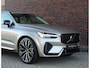 Volvo XC60 T8 AWD Ultra Dark | Direct rijden! - Trekhaak - Pano