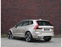Volvo XC60 T8 AWD Ultra Dark | Direct rijden! - Trekhaak - Pano