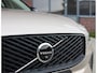 Volvo XC60 T8 AWD Ultra Dark | Direct rijden! - Trekhaak - Pano