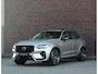 Volvo XC60 T8 AWD Ultra Dark | Direct rijden! - Trekhaak - Pano