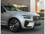 Volvo XC60 T8 AWD Ultra Dark | Direct rijden! - Trekhaak - Pano
