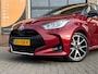 Toyota Yaris 1.5 HYBRID LAUNCH EDITION BI-TONE NAVI/HALF LEDER/STOELVERW./CAMERA