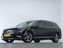 Volkswagen Passat Variant R-Line 1.5 TSI 150 PK DSG | LED Matrix IQ | Panoramadak | Navigatie Pro | Keyless | Trekhaak | Achteruitrijcamera |