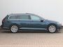 Volkswagen Passat Variant 1.4 TSI PHEV GTE Business | Panoramadak | Trekhaak | 360° camera | Elektrische voorstoelen |