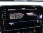 Volkswagen Passat Variant 1.4 TSI PHEV GTE Business | Panoramadak | Trekhaak | 360° camera | Elektrische voorstoelen |