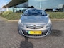 Opel Corsa 1.4-16V Cosmo, Airco, Cruise-Control, 17" Lichtmetalen velgen etc. incl. 12 MAANDEN BOVAGGARANTIE