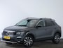 Volkswagen T-Roc 1.0 TSI 110 PK Style Business | Navigatie Via Smartphone | Stoel & Stuurwielverwarming | Trekhaak | Adaptieve Cruise Control |
