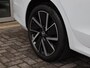 Skoda Octavia Combi 1.4 TSI 204 pk DSG iV PHEV Sportline Business | Navigatie | LED | ACC | Smartlink | Camera | Moon White | Stoelverwarming | Head Up |