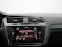 Volkswagen Tiguan 1.5 TSI R-Line Business+ automaat | Apple carplay | Navigatie | Achteruitrij camera | Parkeersensoren voor en achter | Warmtewerende voorruit| Cruise control adaptief |
