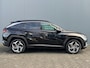 Hyundai Tucson 1.6 T-GDI 265pk PHEV Premium 4WD (299,- p/m Demo Deal!) | Leder | Carplay | Climate | Keyless | Navigatie | Elek. Klep | Full - Led | 360 Camera | KRELL Audio | Elek. Stoelen | 19" Lichtmetaal | Winterpakket | Stoelventilatie | Dodehoek Detectie