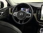 Volvo XC60 2.0 T8 Plug-in hybrid AWD Ultra Dark Facelift Panoramadak, Harman/Kardon, 360 Camera, Navi, Head-up display, Memory stoelen, Elektrische trekhaak, Keyless start, 1 jaar garantie