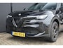 Alfa Romeo Junior 1.2 Turbo Hybrid Ibrida 136pk Automaat | Adaptive Cruise | Full-LED | Navigatie by App | Stoelverwarming | Parkeersensoren | Climate Control | !!