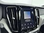 Volvo XC60 T6 Plug-in hybrid AWD Plus Black Edition | Trekhaak | Panoramadak | Stoel / Stuurverwarming | PDC + Camera | Keyless Entry / Start | Elektrische Achterklep |
