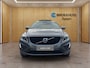 Volvo XC60 T5 R-Design | Dealer Onderhouden | Stoelverwarming | Standkachel  |  Panoramadak | Parkeersensoren V+A | Parkeercamera |