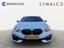 BMW 1-Serie Business Edition Plus Sportstuur | Sportstoelen | Parkeersensoren voor en achter | Achteruitrijcamera | Autonoom parkeren |