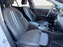 BMW 1-Serie Business Edition Plus Sportstuur | Sportstoelen | Parkeersensoren voor en achter | Achteruitrijcamera | Autonoom parkeren |