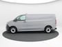Volkswagen e-Transporter Bedrijfswagens L2 64kWh 218 pk | Trekhaak | Achterdeuren | Bijrijdersbank | 5 jaar gratis onderhoud | 8 jaar garantie op de accu |