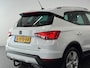 SEAT Arona 1.5 TSI EVO FR Business Intense Cruise control adaptief | Trekhaak afneembaar | Achteruitrijcamera | Apple Carplay/Android Auto |  Getint glas | Parkeersenoren voor en achter | Voorstoelen verwarmd |