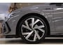 Volkswagen Golf 1.5 eTSI R-Line Pano/HUD/H&K/CAM/BLINDESPOT/BOMVOL