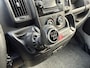 Peugeot Boxer 335 2.2 HDI L4 XR Bakwagen | Laadbak | Trekhaak | Airco | Navigatie |