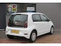 Volkswagen Up! 1.0 49kw 66pk Active Cruisecontrol , Stoelverwarming , Navi via App, Achteruitrijcamera , Parkeersensoren , DAB+ radio , Multifunctioneel stuurwiel.etc.