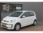 Volkswagen Up! 1.0 49kw 66pk Active Cruisecontrol , Stoelverwarming , Navi via App, Achteruitrijcamera , Parkeersensoren , DAB+ radio , Multifunctioneel stuurwiel.etc.