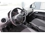 Volkswagen Up! 1.0 49kw 66pk Active Cruisecontrol , Stoelverwarming , Navi via App, Achteruitrijcamera , Parkeersensoren , DAB+ radio , Multifunctioneel stuurwiel.etc.