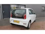 Volkswagen Up! 1.0 49kw 66pk Active Cruisecontrol , Stoelverwarming , Navi via App, Achteruitrijcamera , Parkeersensoren , DAB+ radio , Multifunctioneel stuurwiel.etc.