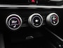 Skoda Superb Combi 1.5 TSI PHEV Sportline Business 204PK DSG 360gr. Camera, Head-Up Display, Stoelverwarming, Canton Audio, Side Assist, 19" LM Velgen