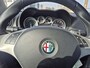 Alfa Romeo MiTo 0.9 TwinAir Distinctive NETTE AUTO RIJDT EN SCHAKELT GOED