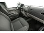 Volkswagen Transporter 2.0 TDI L2H1 140PK | Aut. | Dubbele Cabine | Airco | Cruise | Trekhaak | Navi | Parkeersens.