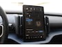 Volvo EX30 272PK Single Motor Extended Range Europa Black Edition 69 kWh / Adaptive Cruise control / Extra getint glas / Climate Pack / Achteruitrijcamera / Elektrisch verstelbare stoelen / Parkeersensoren V+A