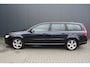 Volvo V70 2.4D Limited Edition- AUTOMAAT- NAVIGATIE - LEDER- TREKHAAK
