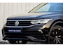 Volkswagen Tiguan 1.4 TSI eHybrid R-Line Business+ | Pano-dak | Trekhaak | Leer |