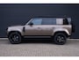 Land Rover Defender 110 2.0 P300e 110 X-Dynamic HSE | HNP € 120.744,- | Verwarmd stuur | 22 inch | Head up Display | Black Pack