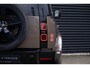 Land Rover Defender 110 2.0 P300e 110 X-Dynamic HSE | HNP € 120.744,- | Verwarmd stuur | 22 inch | Head up Display | Black Pack