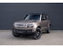Land Rover Defender 110 2.0 P300e 110 X-Dynamic HSE | HNP € 120.744,- | Verwarmd stuur | 22 inch | Head up Display | Black Pack