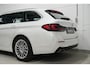 BMW 5-Serie Touring 530i Panoramadak | Laser | Head Up | Elektr. Trekhaak