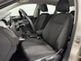Volkswagen Polo 1.0 MPI Beats PDC V + A / NAVI / CRUISE