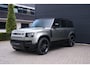 Land Rover Defender 110 2.0 P300e 110 X-Dynamic HSE | HNP € 121.397 | 22" | Black Pack | Panoramadak | Koelvak