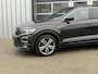 Volkswagen T-Roc 1.5 TSI Sport R-Line | Virtual | Camera | Climate | CarPlay | Dode hoek |