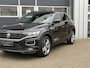 Volkswagen T-Roc 1.5 TSI Sport R-Line | Virtual | Camera | Climate | CarPlay | Dode hoek |