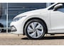 Volkswagen Golf 1.4 eHybrid 204pk Style | SoH 91% | Navigatie | PDC | Adaptive Cruise | Ergostoel