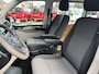 Volkswagen Transporter Kombi 2.0 TDI L1H1 BTW en BPM VRIJ!! 9-Persoons Airco Cruise control Trekhaak 2500 kg trekgewicht Buitenspiegels elektrisch verstel- en verwarm baar Parkeerhulp vóór en achter, Voorstoelen in hoogte verstelbaar