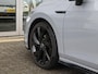 Volkswagen Golf 1.5 TSI 131 R-Line | Trekhaak | Navigatie | IQ Light | App Connect | Camera | ACC | Stoel + Stuurverwarming | Sfeerverlichting | 18'' LM |