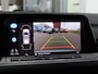 Volkswagen Golf 1.5 TSI 131 R-Line | Trekhaak | Navigatie | IQ Light | App Connect | Camera | ACC | Stoel + Stuurverwarming | Sfeerverlichting | 18'' LM |