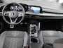 Volkswagen Golf 1.5 TSI 131 R-Line | Trekhaak | Navigatie | IQ Light | App Connect | Camera | ACC | Stoel + Stuurverwarming | Sfeerverlichting | 18'' LM |