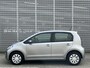 Volkswagen Up! 1.0 / Airco / Reserve wiel / Fabriekgarantie 6-27 /  DAB / **